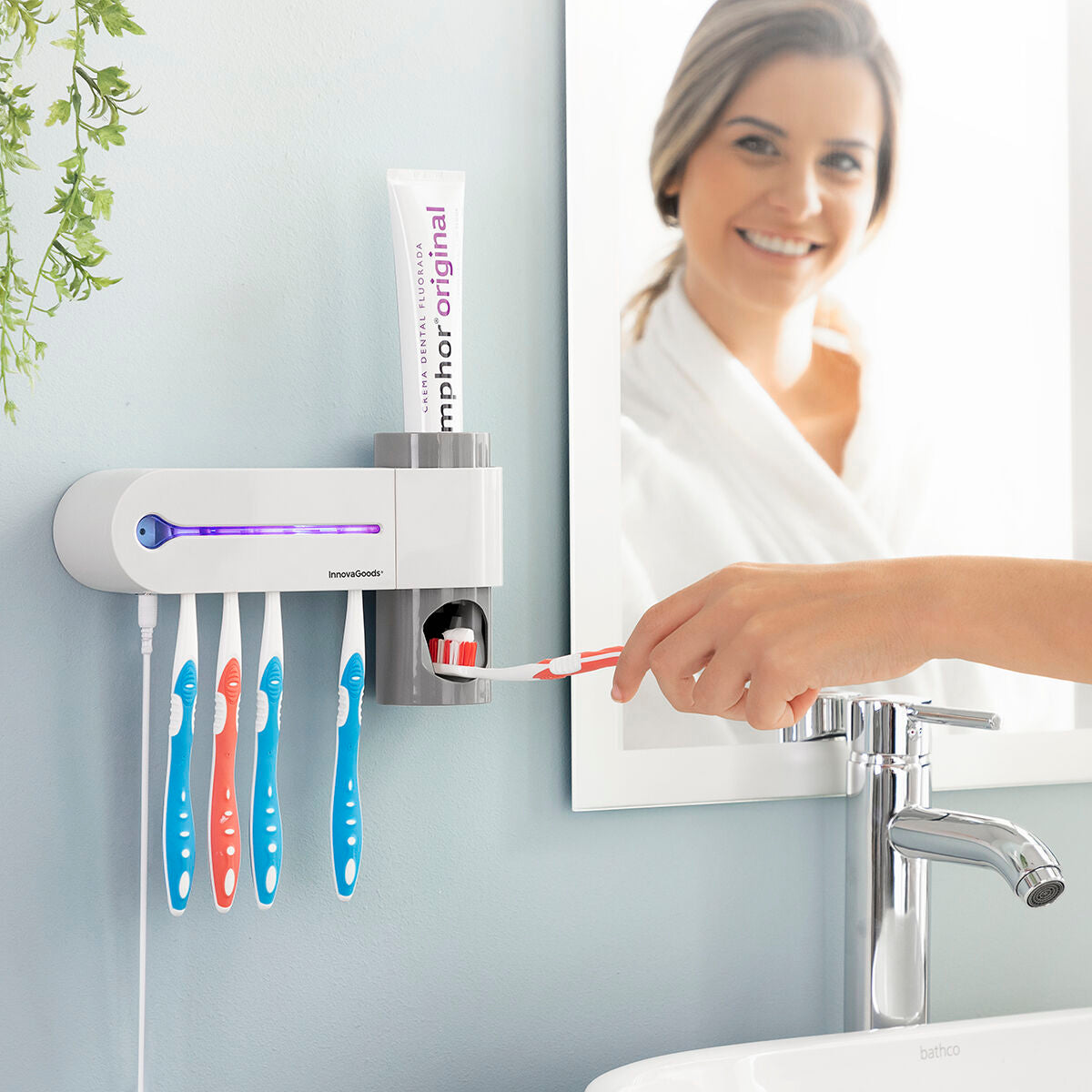UV Toothbrush Steriliser with Stand and Toothpaste Dispenser Smiluv